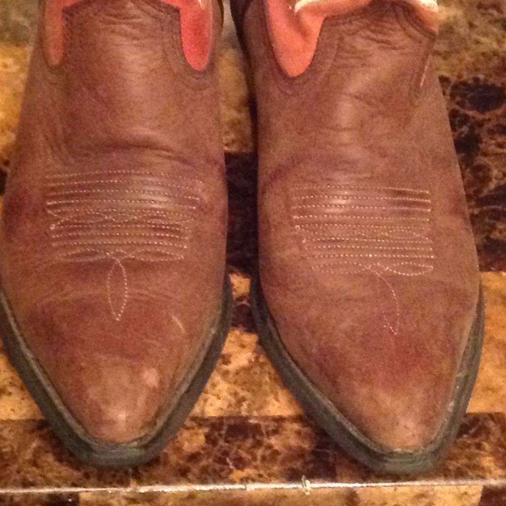 Ariat dress boots good for athletic calves